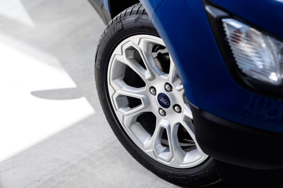 Детали экстерьера Ford EcoSport Titanium 2018 года  (LA) (фото 11 из 24)
